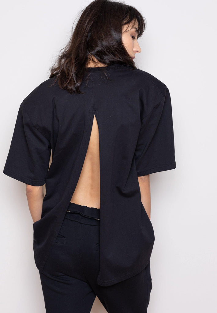 Oversized T-Shirt with loose back - NARRO